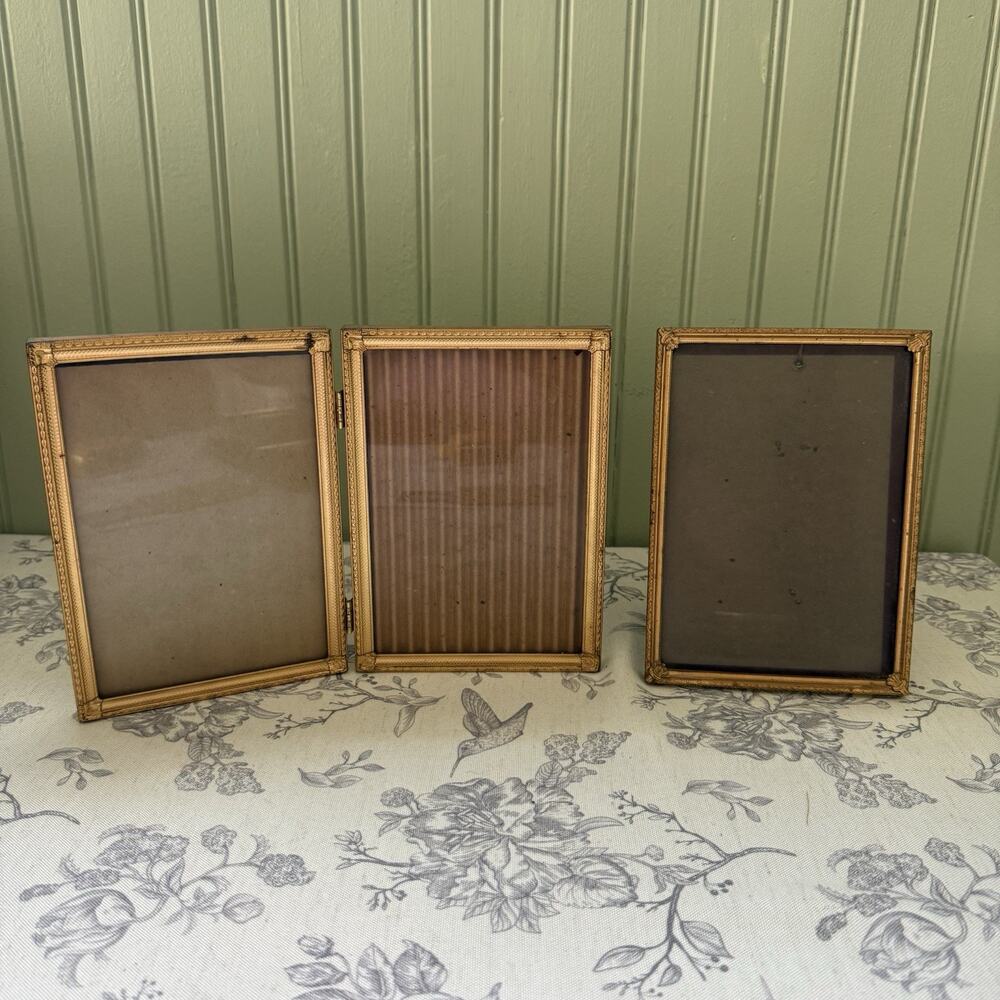 VTG Gold Metal Folding Double Picture Frame 5x7 Ornate Hinged Bi-Fold Lot Brass